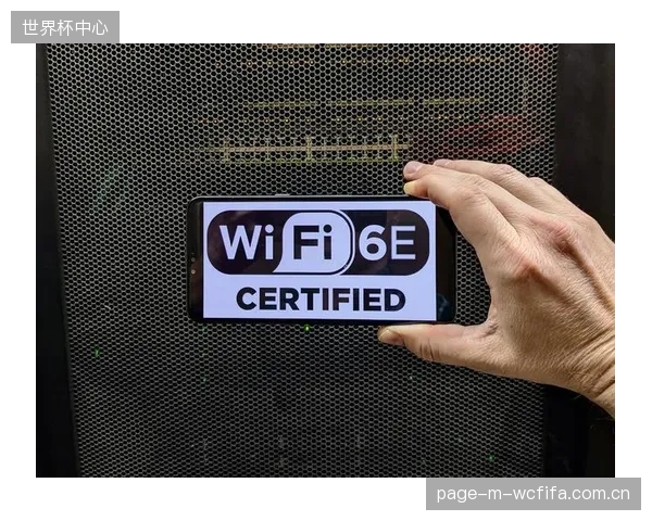 杭州奥体中心Wi-Fi6E网络升级项目，检验了大型场馆应对峰值数字化交互需求的能力